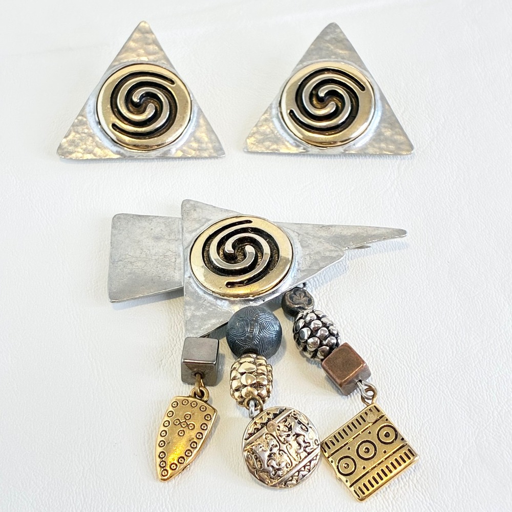 Vintage Artisan Brooch Clip On Earrings Signed Set Mixed Metal Geometric Spiral